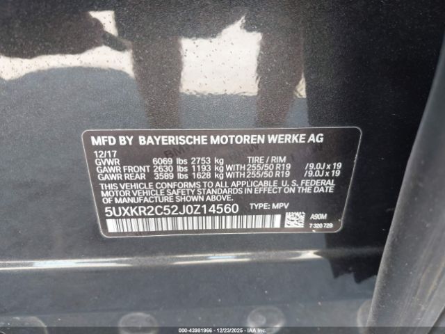 2018 BMW X5 5UXKR2C52J0Z14560 Photo 8