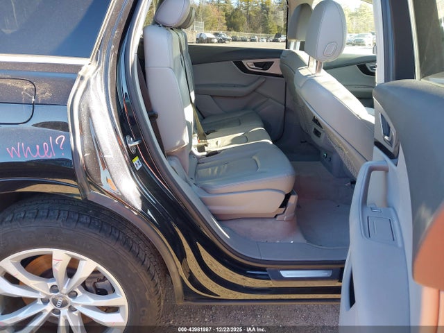 2019 AUDI Q7 WA1AHAF77KD031307 Photo 7