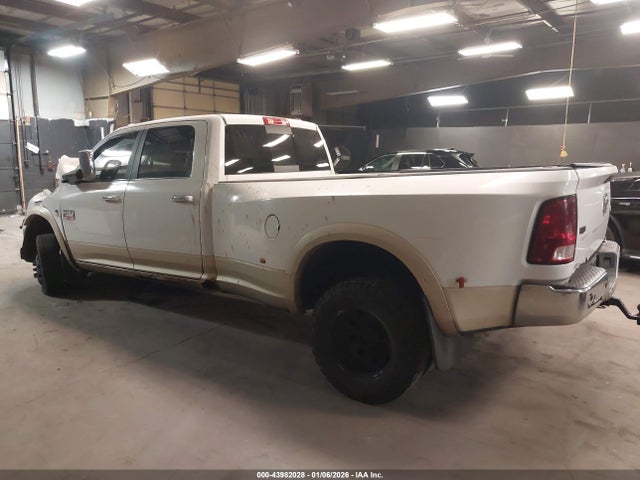 43982028 :رقم المزاد ، 3D73Y4CL0BG546319 vin ، 2011 Ram Ram 3500 Laramie مزاد بيع