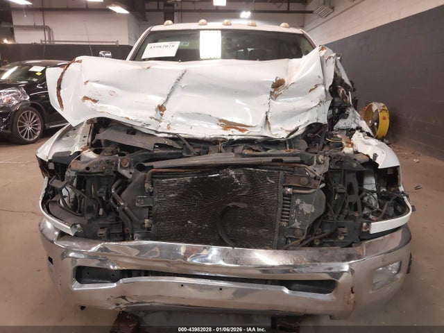 43982028 :رقم المزاد ، 3D73Y4CL0BG546319 vin ، 2011 Ram Ram 3500 Laramie مزاد بيع