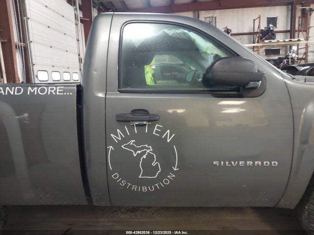 Продаж на аукціоні авто 2011 Chevrolet Silverado 1500 Work Truck, vin: 1GCNCPEA7BZ173469, номер лоту: 43982036