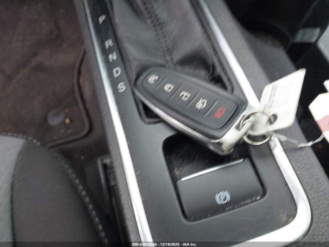 1FMCU9GDXKUA43881 Ford ESCAPE SE