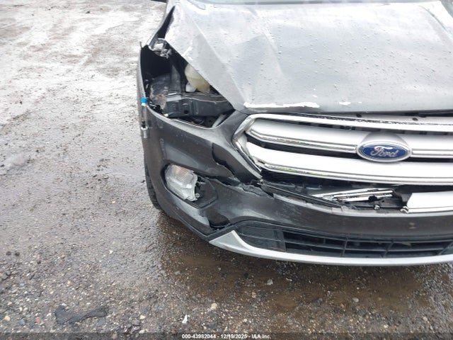 1FMCU9GDXKUA43881 Ford ESCAPE SE