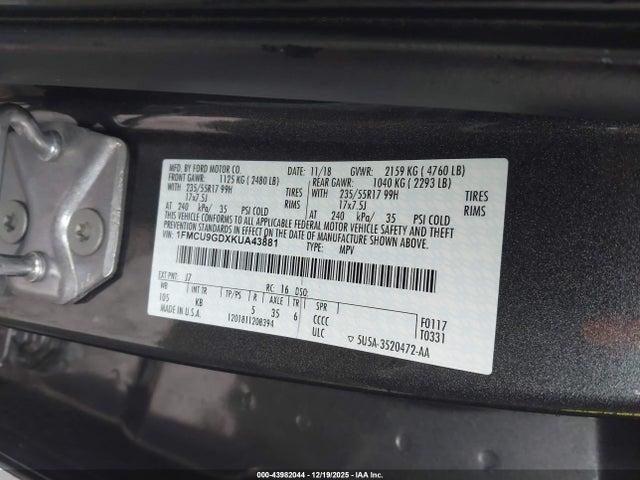1FMCU9GDXKUA43881 Ford ESCAPE SE