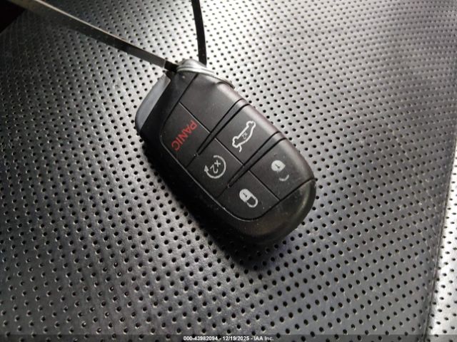 2015 CHRYSLER 300C 2C3CCAEGXFH853353 Photo 10