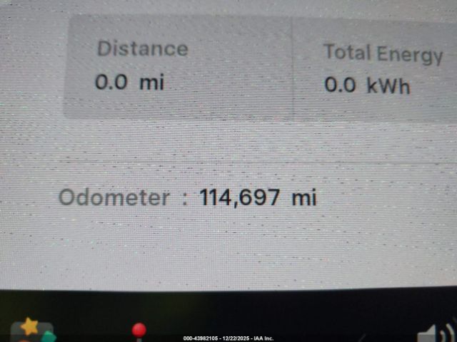 2021 TESLA MODEL Y 5YJYGDEE7MF138667 Photo 6