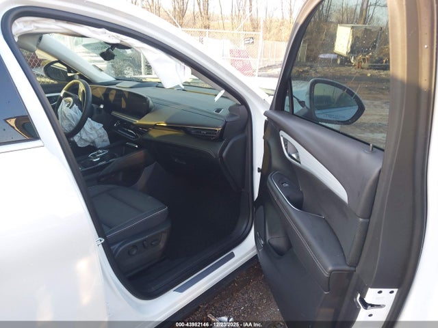 43982146 :رقم المزاد ، LRBFZSE40RD070514 vin ، 2024 Buick Envision Avenir Awd مزاد بيع