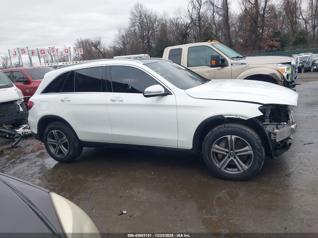 2018 Mercedes-benz Glc 300 4matic მანქანა იყიდება აუქციონზე, vin: WDC0G4KB0JV029529, აუქციონის ნომერი: 43982151