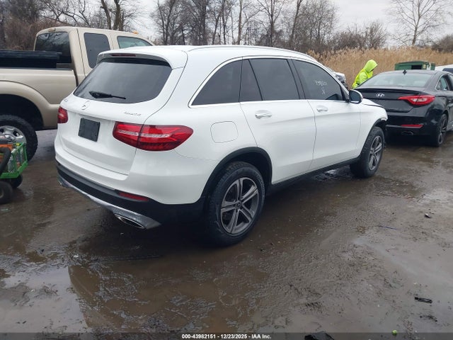 2018 MERCEDES-BENZ GLC 300 WDC0G4KB0JV029529 Photo 3