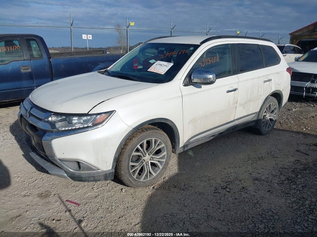 2016 MITSUBISHI OUTLANDER JA4AZ3A36GZ008415 Photo 1