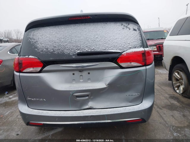Aukcja sprzedaży 2017 Chrysler Pacifica Touring-l, vin: 2C4RC1BGXHR501235, numer aukcji: 43982212