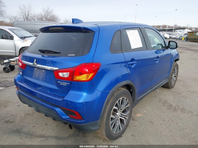 2018 MITSUBISHI OUTLANDER SPORT JA4AR3AU4JU025579 Photo 3
