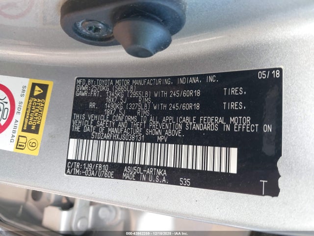 5TDZARFHXJS038131 Toyota Highlander Le