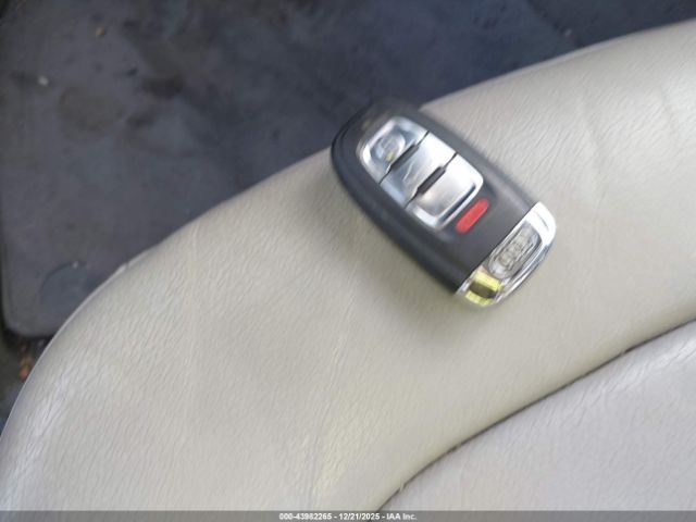 2010 AUDI A5 WAUAFAFH1AN019485 Photo 10