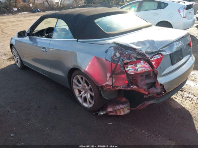 2010 AUDI A5 WAUAFAFH1AN019485 Photo 2