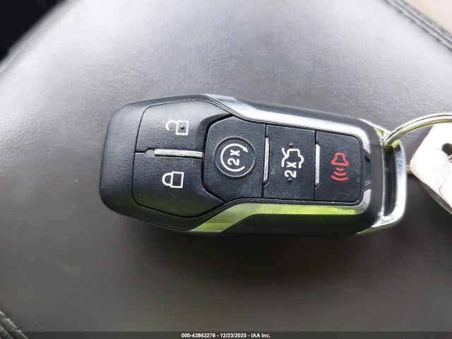 2LMPJ8LR5HBL43532 Lincoln Mkx Reserve