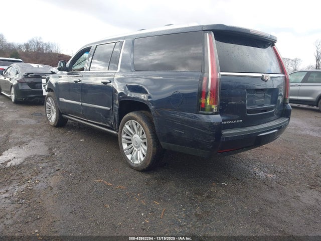 2018 CADILLAC ESCALADE ESV 1GYS4KKJXJR275297 Photo 2