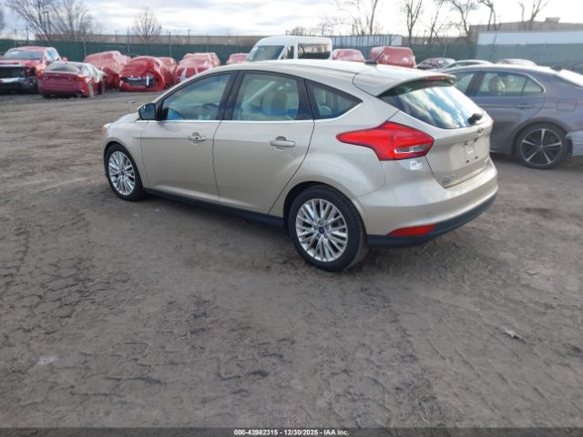 2018 FORD FOCUS 1FADP3N25JL314614 Photo 2