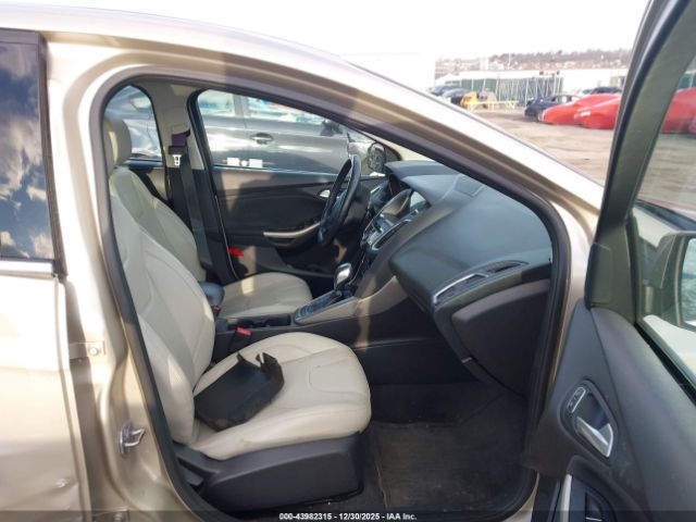 2018 FORD FOCUS 1FADP3N25JL314614 Photo 4