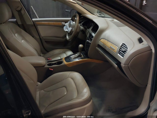 2010 AUDI A4 WAUSFAFLXAA176027 Photo 4