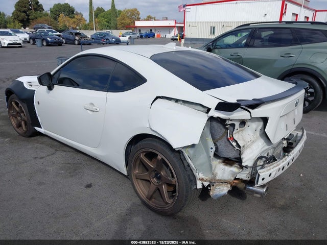 JF1ZNAE19J9700232 Toyota 86 GT