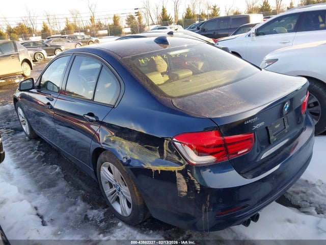 43982327 :رقم المزاد ، WBA8E3C5XGK502393 vin ، 2016 Bmw 328i Xdrive مزاد بيع