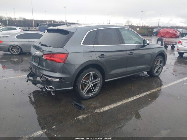 2018 AUDI SQ5 WA1A4AFY8J2033663 Photo 3