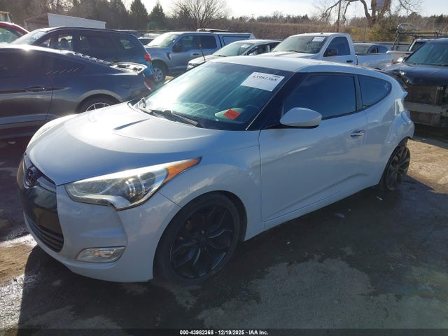 Aukcja sprzedaży 2015 Hyundai Veloster Flex, vin: KMHTC6AD9FU221411, numer aukcji: 43982368