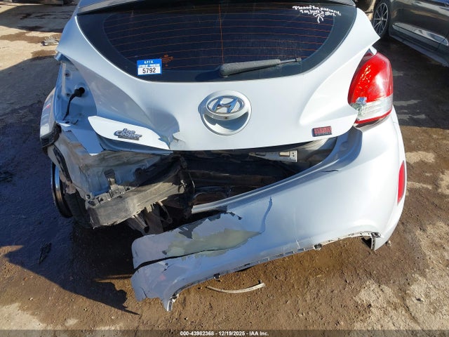 Aukcja sprzedaży 2015 Hyundai Veloster Flex, vin: KMHTC6AD9FU221411, numer aukcji: 43982368