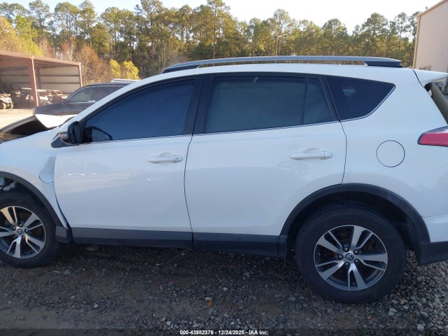 2T3WFREV4HW312850 Toyota Rav4 Xle