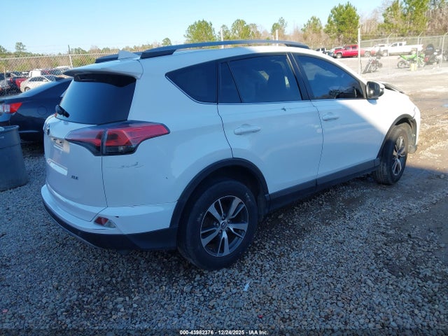 2T3WFREV4HW312850 Toyota Rav4 Xle