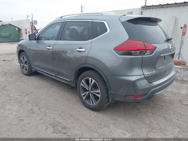 Nissan Rogue Sl 2017 5N1AT2MT0HC784200 Image 3