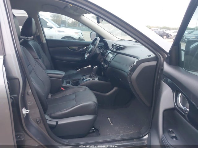 Nissan Rogue Sl 2017 5N1AT2MT0HC784200 Image 5