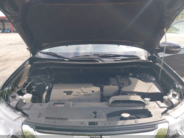 2018 MITSUBISHI OUTLANDER JA4AD3A30JZ017018 Photo 9