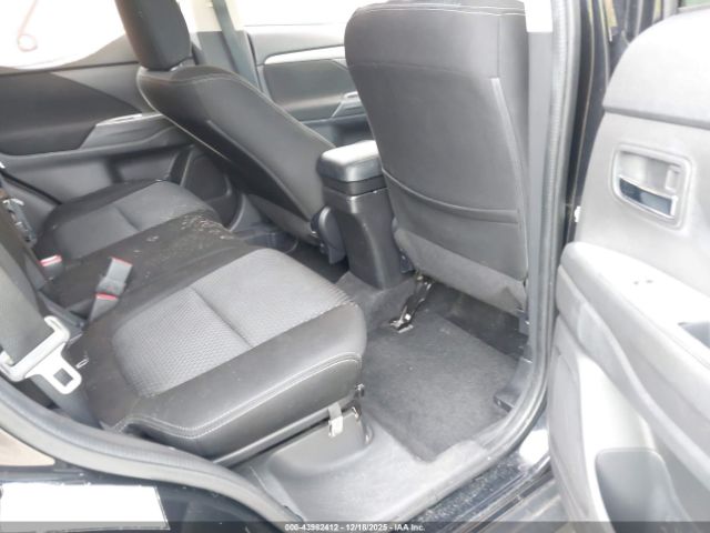 2018 MITSUBISHI OUTLANDER JA4AD3A30JZ017018 Photo 7