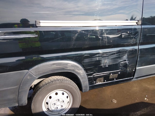 2022 Ram Promaster 2500 High Roof 159 Wb მანქანა იყიდება აუქციონზე, vin: 3C6LRVDG7NE111481, აუქციონის ნომერი: 43982452