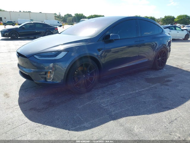 2018 TESLA MODEL X 5YJXCBE24JF142771 Photo 1