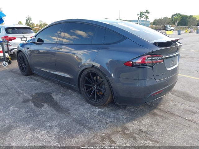 2018 TESLA MODEL X 5YJXCBE24JF142771 Photo 2