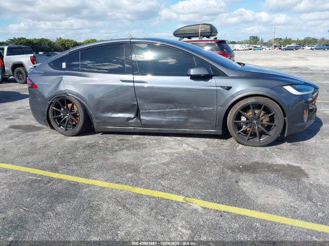 2018 TESLA MODEL X 5YJXCBE24JF142771 Photo 5