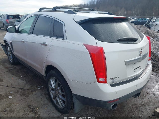 2016 CADILLAC SRX 3GYFNCE37GS533864 Photo 2