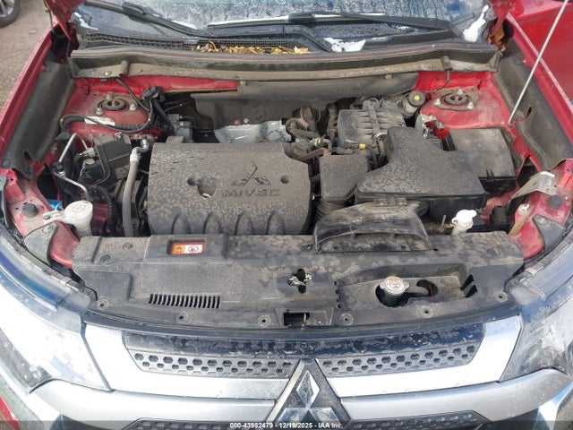 2020 Mitsubishi Outlander Es 2.4 მანქანა იყიდება აუქციონზე, vin: JA4AD2A31LZ012147, აუქციონის ნომერი: 43982479