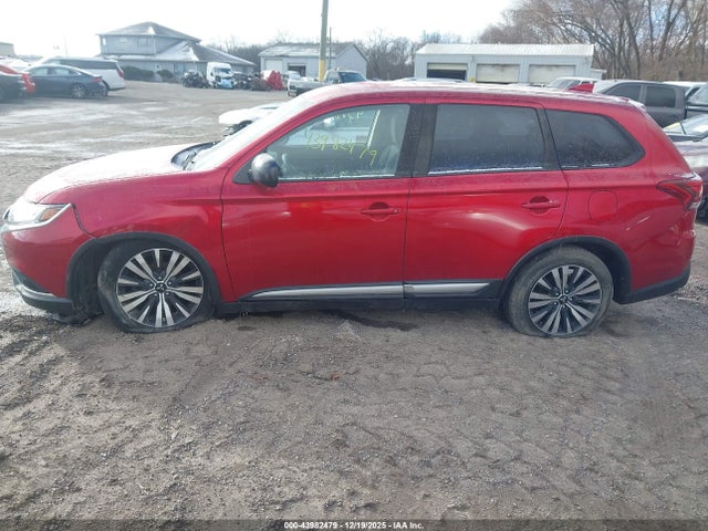 2020 Mitsubishi Outlander Es 2.4 მანქანა იყიდება აუქციონზე, vin: JA4AD2A31LZ012147, აუქციონის ნომერი: 43982479