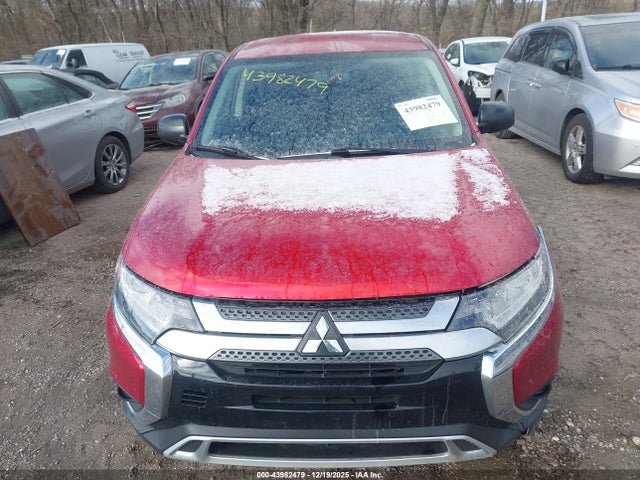 2020 Mitsubishi Outlander Es 2.4 მანქანა იყიდება აუქციონზე, vin: JA4AD2A31LZ012147, აუქციონის ნომერი: 43982479