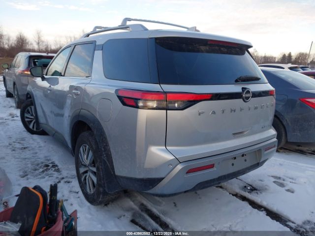 2022 NISSAN PATHFINDER 5N1DR3CC6NC207444 Photo 2