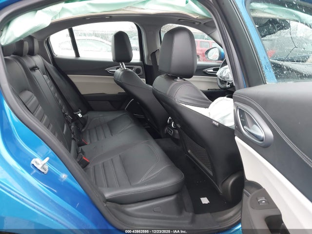 ZARFANBN8K7605218 Alfa Romeo Giulia Ti Sport Awd