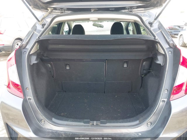Honda FIT LX 2016 JHMGK5H52GX033684 Image 16