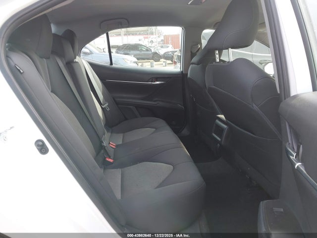 4T1C11AK3NU629506 Toyota CAMRY LE