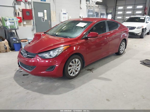 2012 HYUNDAI ELANTRA KMHDH4AE2CU274272 Photo 1