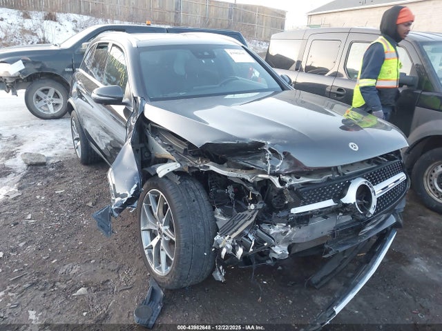 Продаж на аукціоні авто 2022 Mercedes-benz Glc 300 4matic Suv, vin: W1N0G8EB1NV373538, номер лоту: 43982648