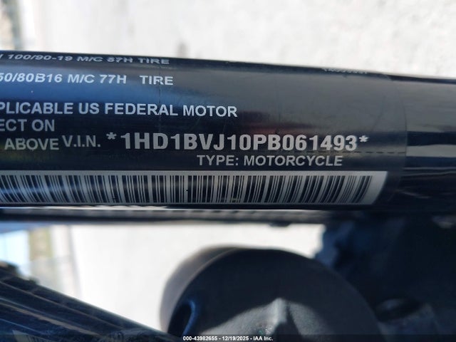 2023 HARLEY-DAVIDSON FXST 1HD1BVJ10PB061493 Photo 9